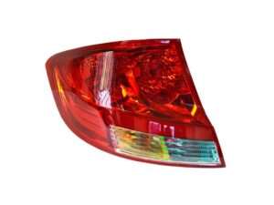 STOP IZQUIERDO VERDE CHEVROLET SAIL 2011ss - IMP